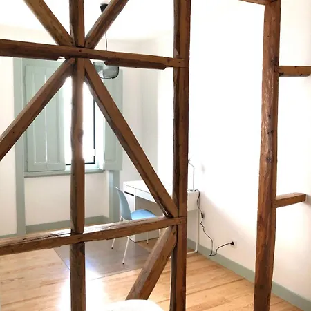 Quarto Centro 게스트하우스 *